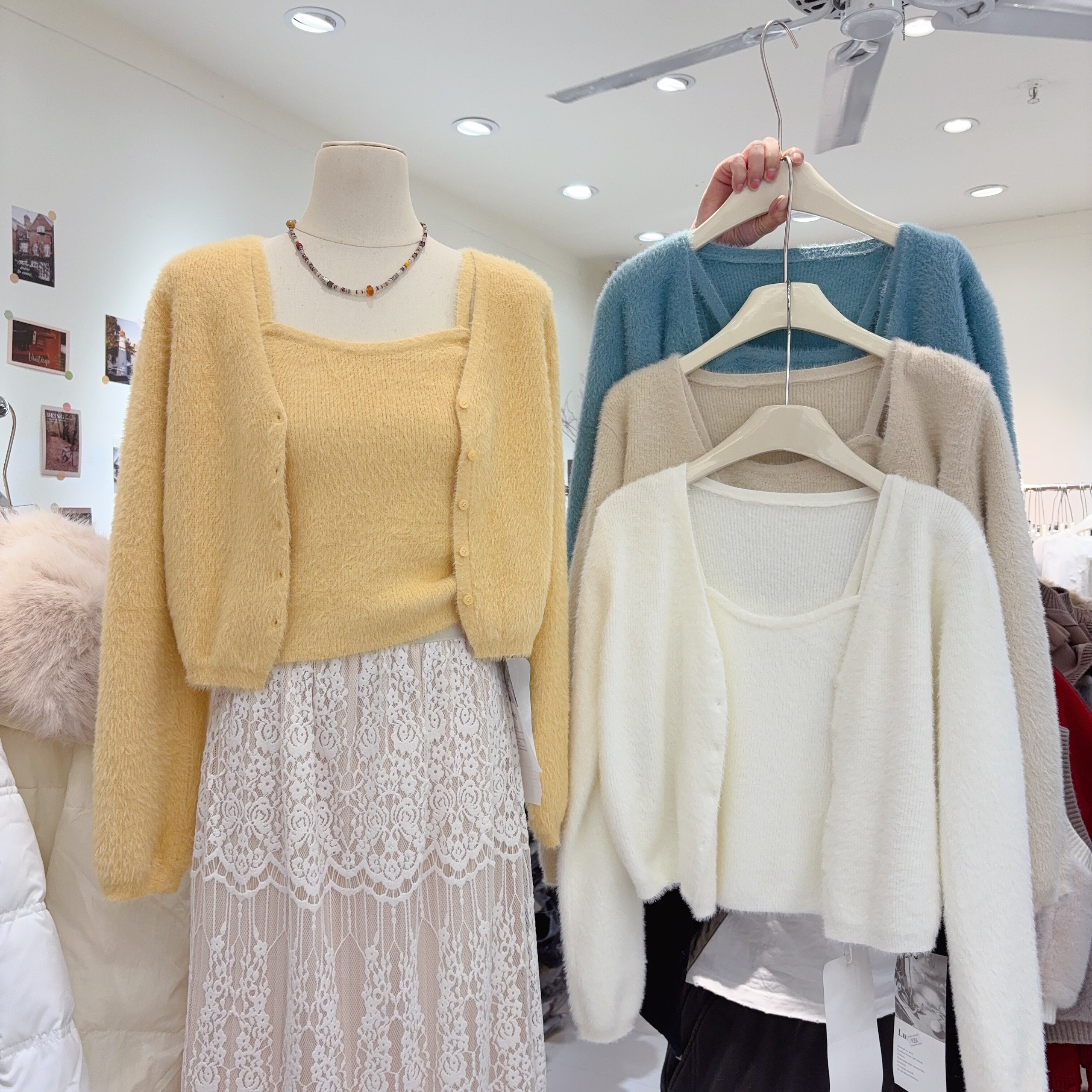 强烈安利！仿水貂毛吊带背心+开衫外套两件套上衣减龄小个子毛衣