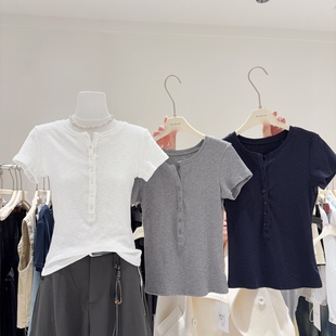2026夏季 正肩T恤女装 纽扣半开领上衣 辣妹气质短袖 小众时髦款