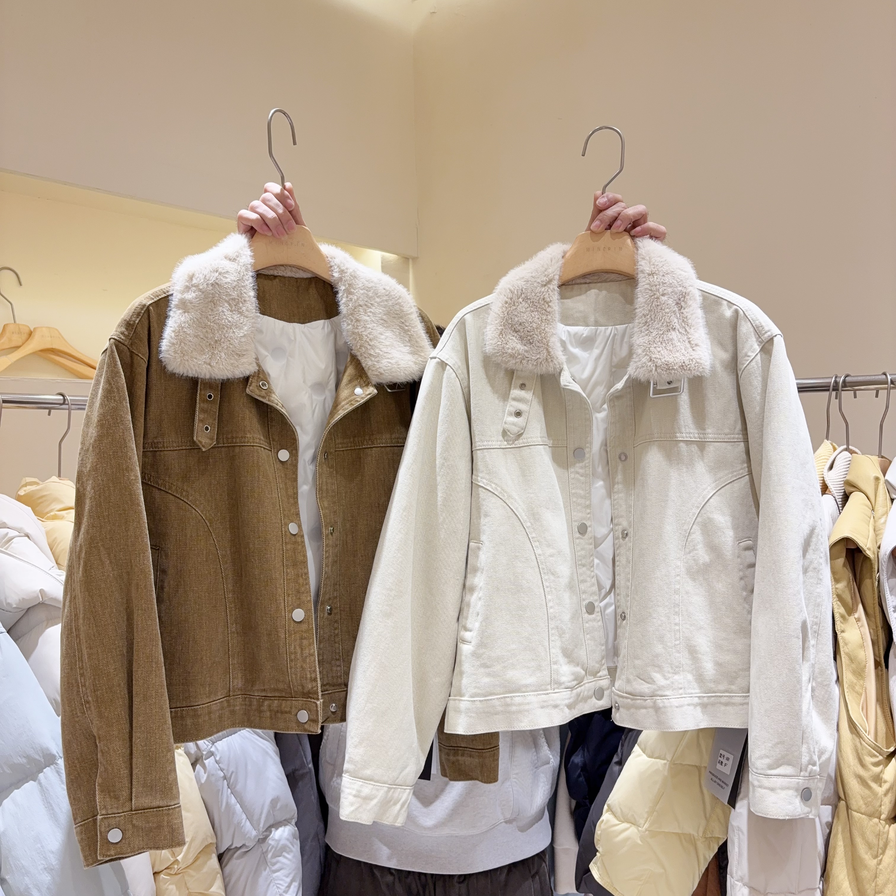 洋气舒适嘎嘎好毛毛领工装风夹克外套羽绒内胆保暖显瘦派克服上衣