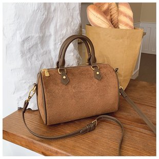 超火麂皮绒枕头包高级感单肩斜挎包 2025新款 今年流行爆款 包包女式