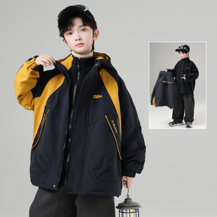 男童春秋冬款外套男孩中大儿童装三合一冲锋风衣加绒加厚冬季潮牌