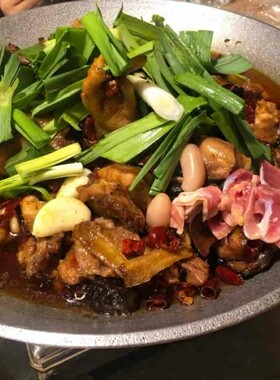 湖北荆州特产 大庆路松滋沙道观杜家鸡火锅 农家散养土鸡活鸡