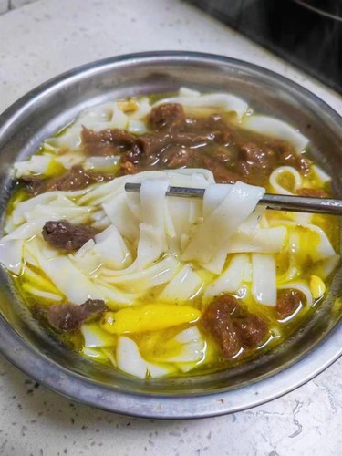 沙市泡椒牛肉米粉牛肉面沙市米粉