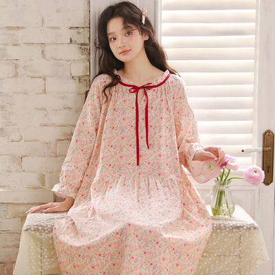 甜美碎花长袖薄款系带睡裙少女