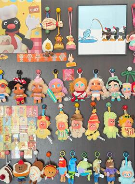 门上装饰挂件多巴胺挂钩适用于星星人泡泡玛特系列娃娃展示上墙门