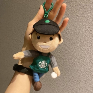 星巴克2020绿色大使会员星礼包公仔情侣款 布偶挂件男孩女孩挂件