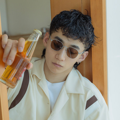 enson9哑光纯钛偏光复古方框墨镜