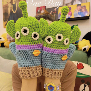 三眼仔手工钩针手套儿童成人亲子手套卡通动画手套保暖防寒手套