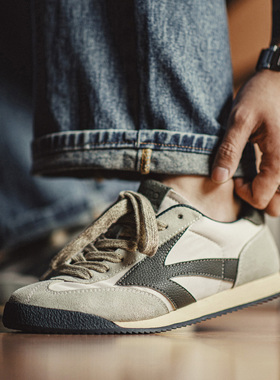 马登阿甘德训鞋男士2026新款复古慢跑百搭潮鞋透气运动休闲鞋