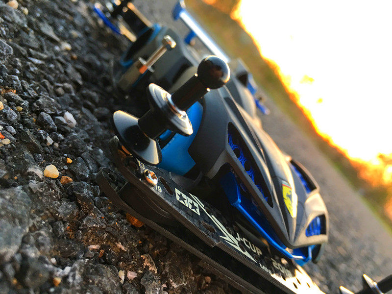 田宫四驱车四驱兄弟成品拼装 怀旧赛车 竞速 喷漆七代豪19442礼物