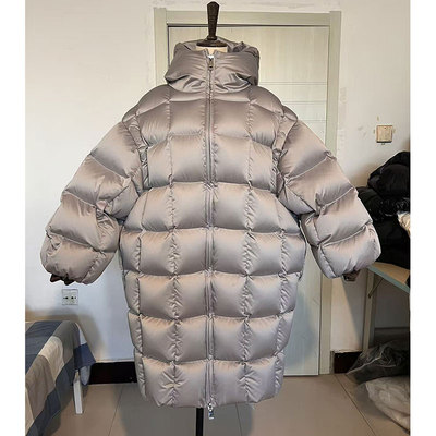 显眼包龟背阔版羽绒服外套