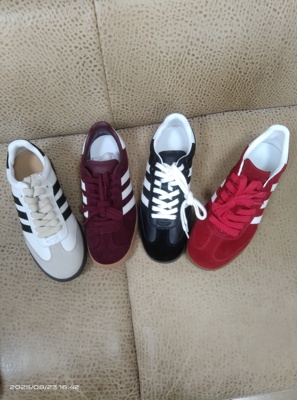 三条杠德训鞋女款小众复古内增高小白鞋开学季休闲阿甘跑鞋中国红