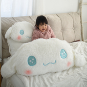 卡通玉桂狗大耳朵狗抱枕家居宿舍靠枕床头靠垫毛绒儿童房装 饰靠背