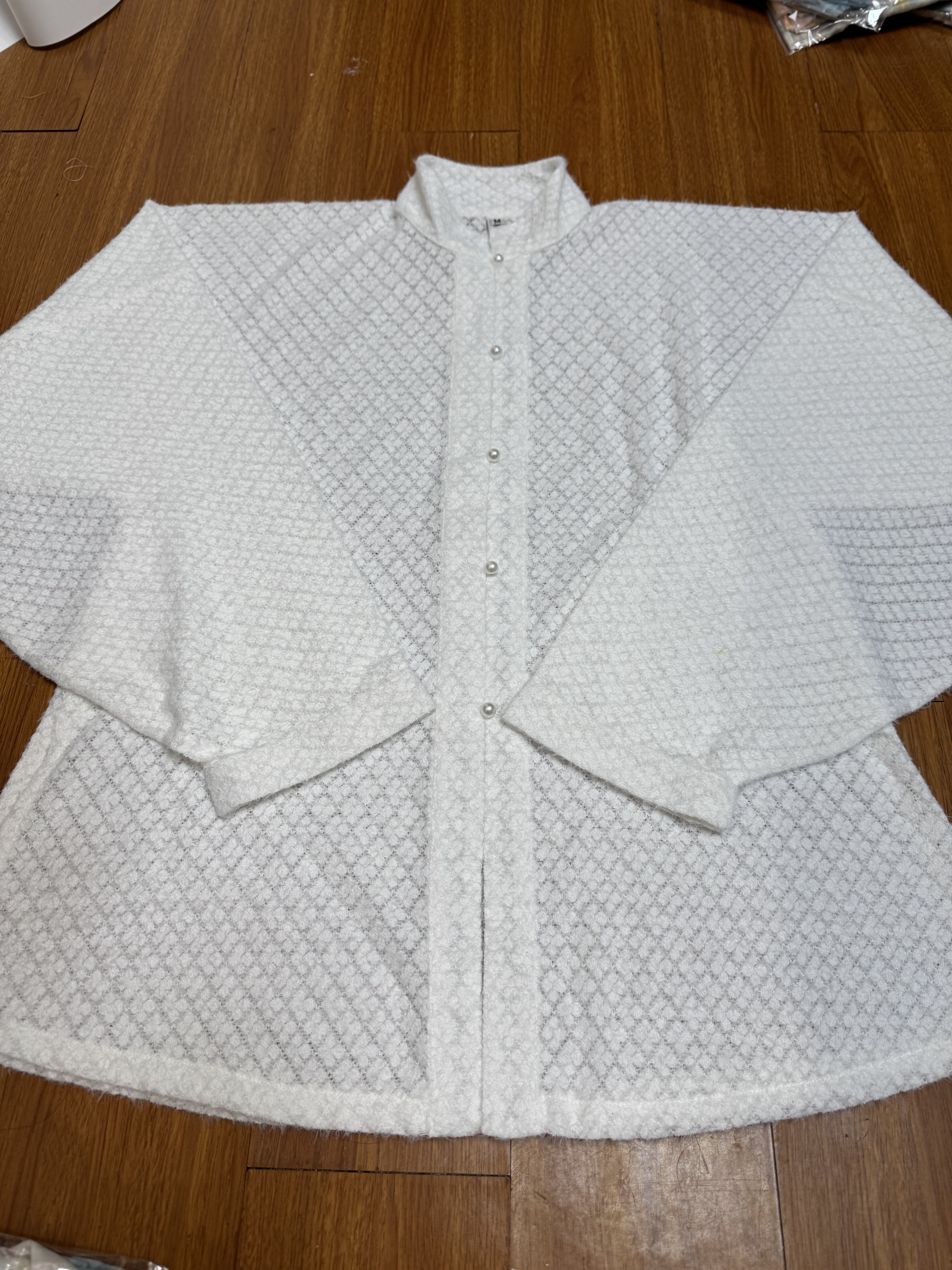 【糯米糍】白色磨毛蕾丝立领弓袋袖毛绒柔软对襟汉服明制秋冬厚款