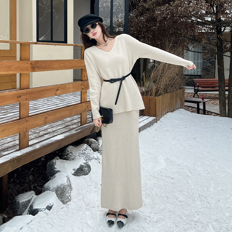 慵懒风V领针织时尚套装宽松针织上衣毛衣+半身长裙两件套