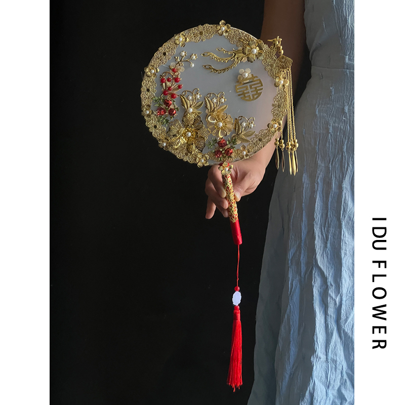 结婚新娘旗袍秀禾新婚礼喜扇