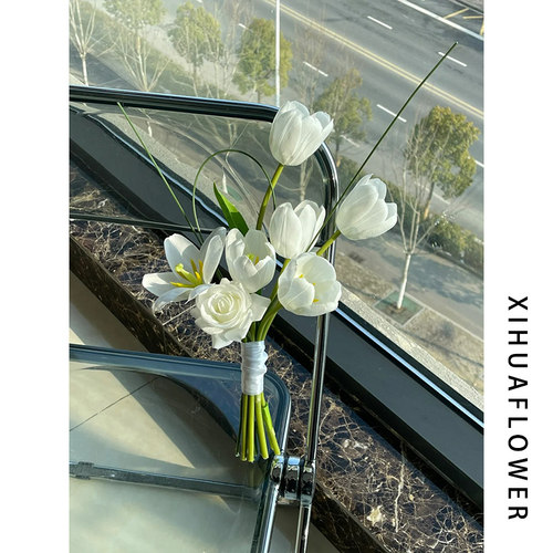 韩式婚礼新娘仿真郁金香手捧花森系情侣领证跟拍装饰摆设花瓶花束