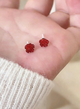 复古红色玫瑰花耳骨钉睡觉免摘