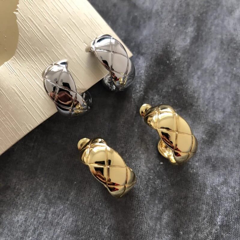 欧美复古金属菱格半圆C形耳环925银针轻奢时尚气质高级感设计耳饰