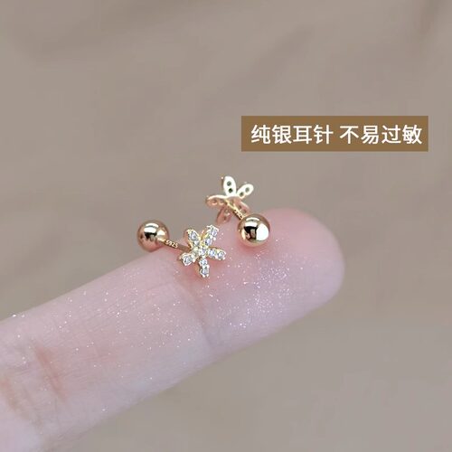 925银针镶钻花朵耳骨钉