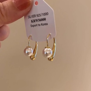 925银针金色水滴珍珠耳环女2025新款爆款设计感高级小众气质耳坠