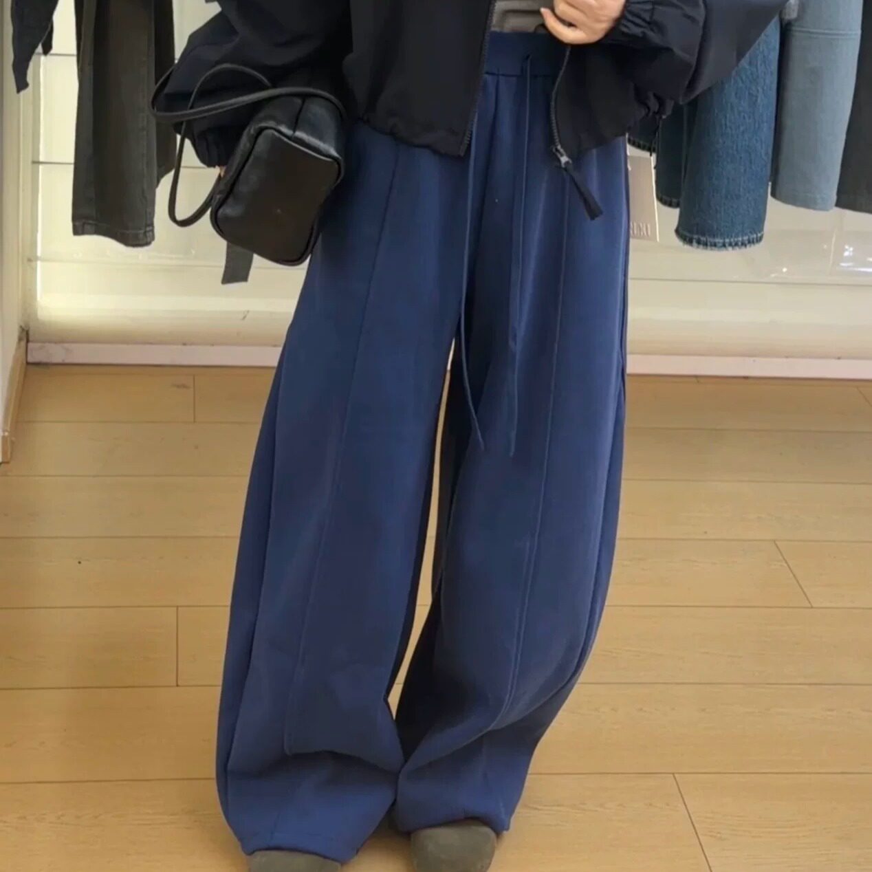 得加蓝色弯刀阔腿裤全松紧女卫裤