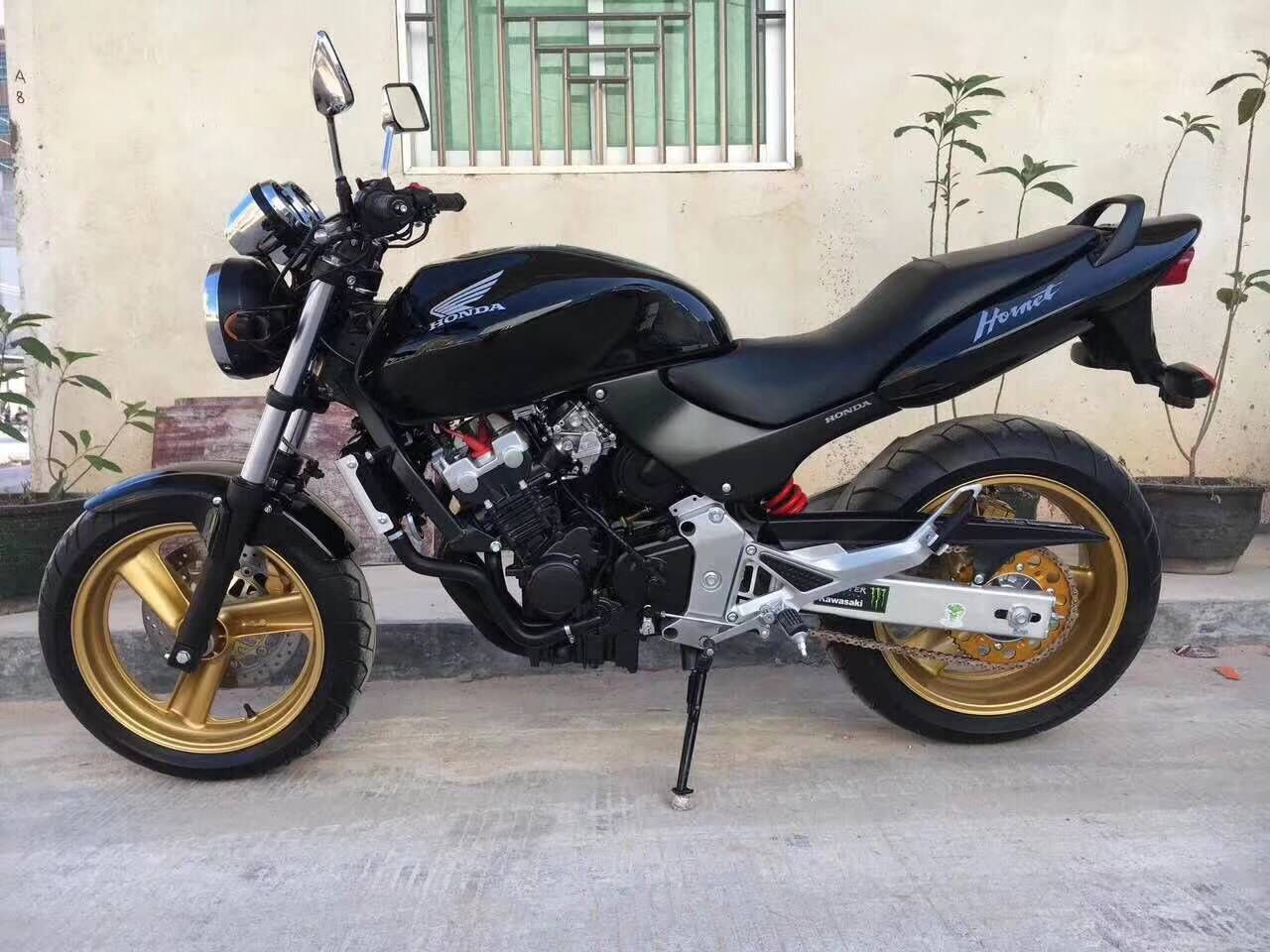 二手本田小黄蜂cbr250 cb400大排街跑车公路赛趴赛重机车摩托车