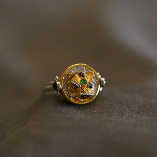 可翻转双面国风戒指鎏金色醒狮香囊仿玉髓两戴款 日常高级感指环