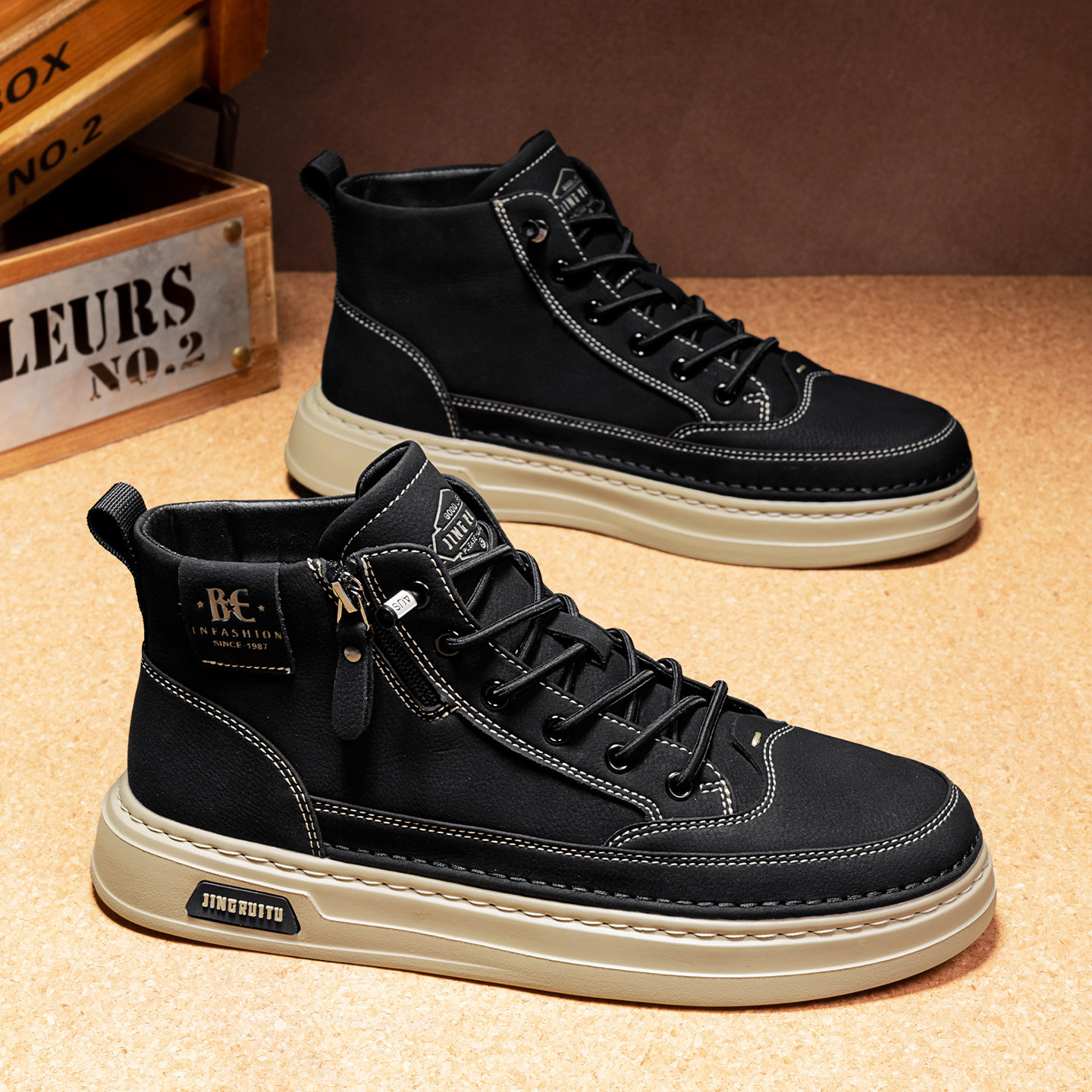 高帮鞋男款冬季黑色商务正装皮鞋运动厚底休闲板鞋复古中帮马丁靴