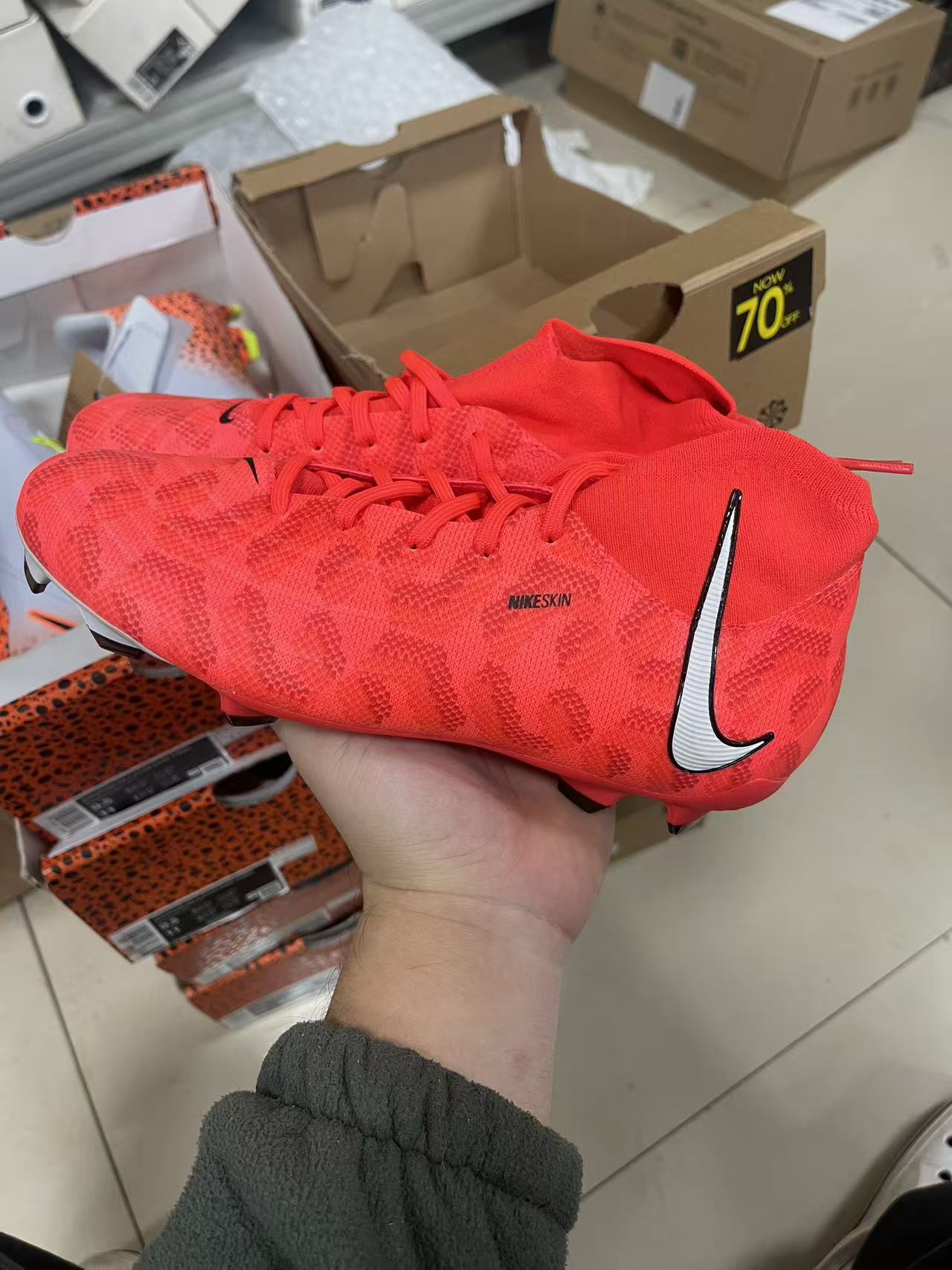 Nike 足球鞋   FN8406-600   鞋盒一般 key仓库实拍