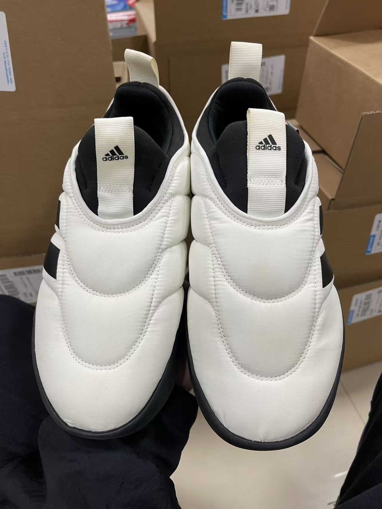 adidas  棉鞋 面包鞋JP7712   裸鞋！key仓库实拍 注意看主图鞋底