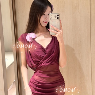 2026年新款 2608 性感深V包臀显瘦分体泳衣海岛海边度假泡温泉泳装