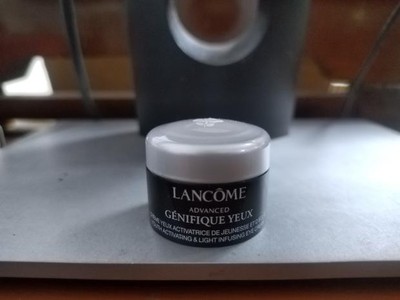 兰蔻保湿抗皱滋润眼霜好用