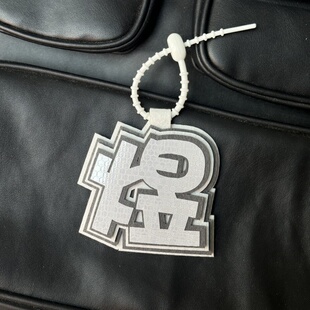 李煜东周边装饰挂件不织布书包吊饰ins文字创意反光单字挂饰