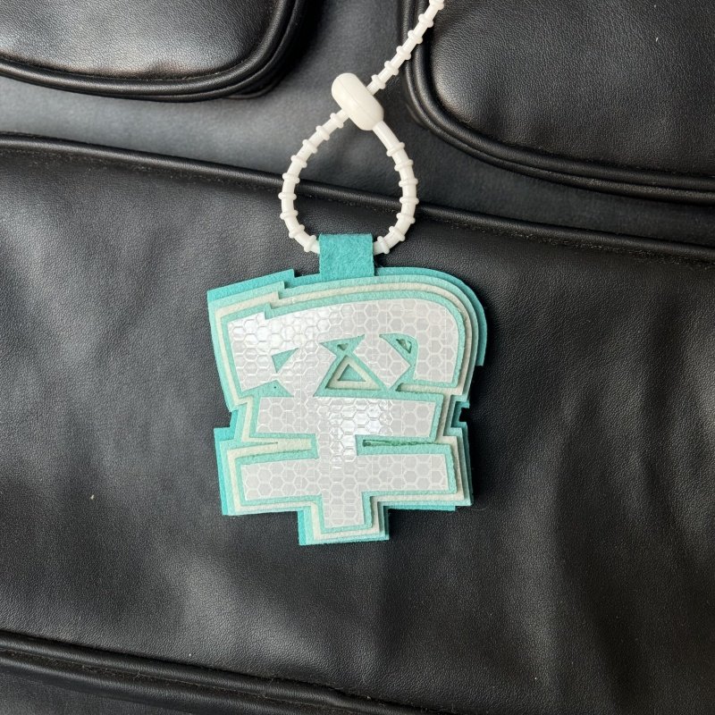 陈思罕周边装饰挂件不织布书包吊饰ins文字创意反光单字挂饰,服饰配件/皮带/帽子/围巾,包挂件,淘宝优惠券,粉丝福利购,淘宝优惠卷