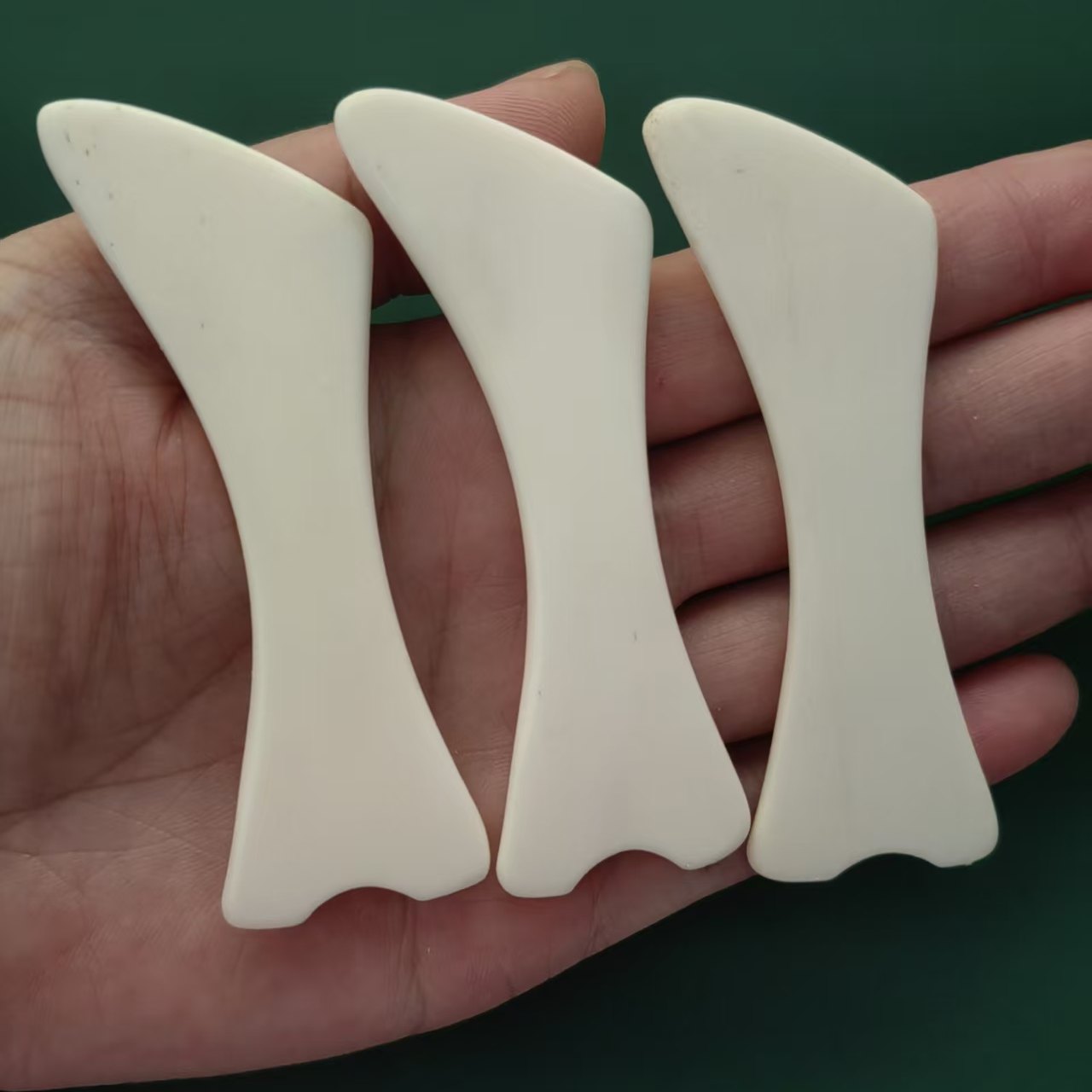 天然牛骨脸部刮痧板刮痧板美颜