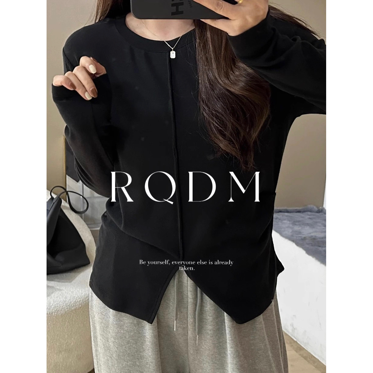 设计感不规则下摆圆领正肩长袖T