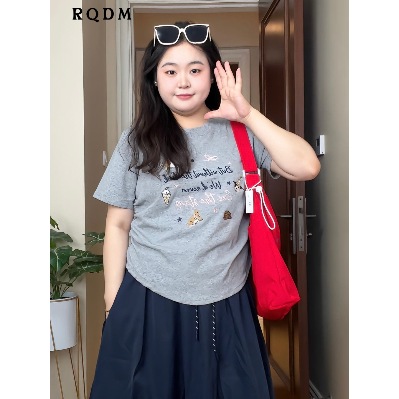 趣味系列掐腰显瘦圆领正肩短袖T