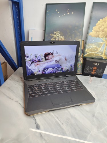 二手雷神游戏本笔记本电脑酷睿i7四核16G内存GTX 1060 6G独显打瓦