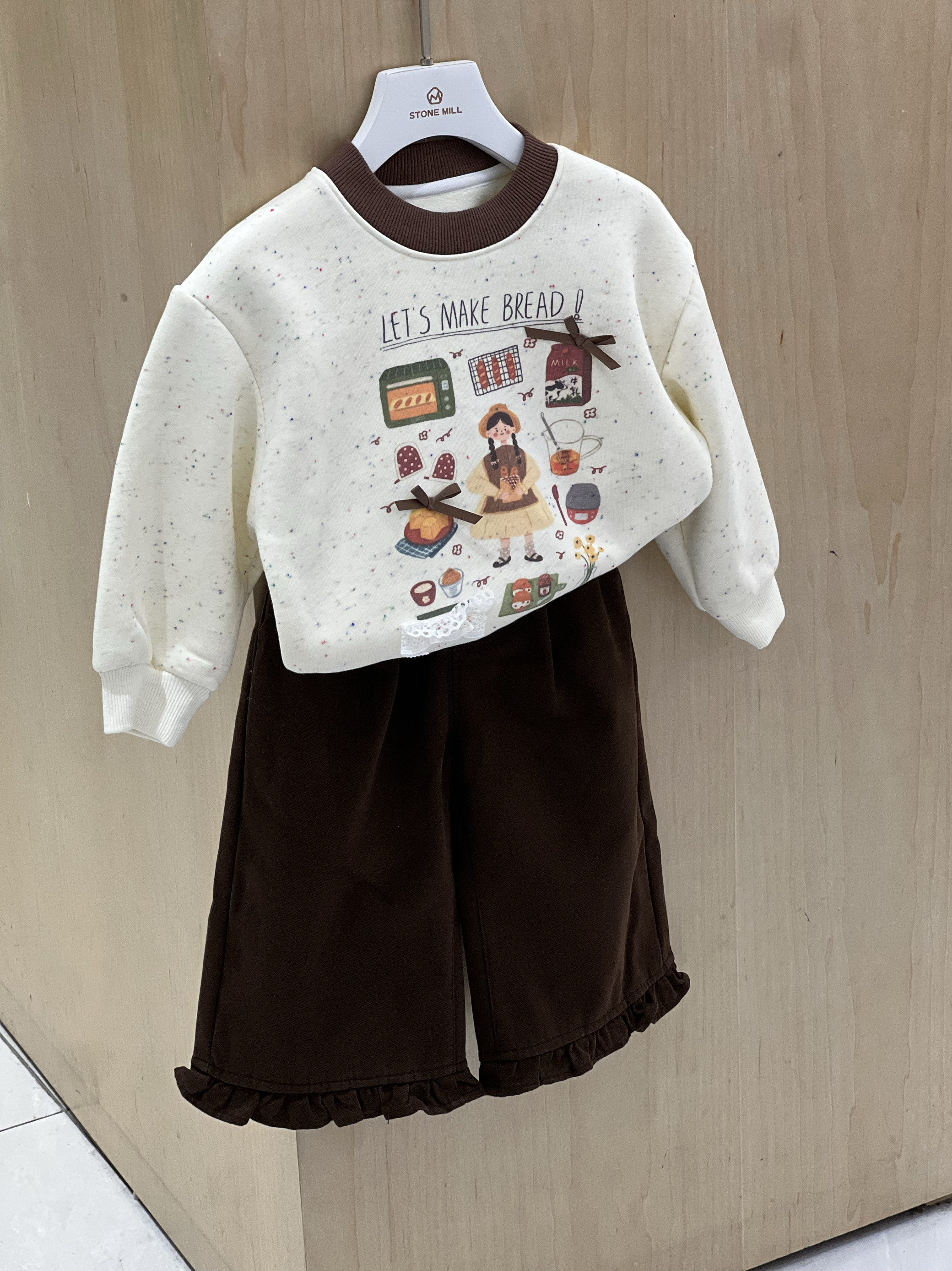 2025冬季新款韩版小童女童卡通印花套头加绒卫衣咖啡色休闲裤