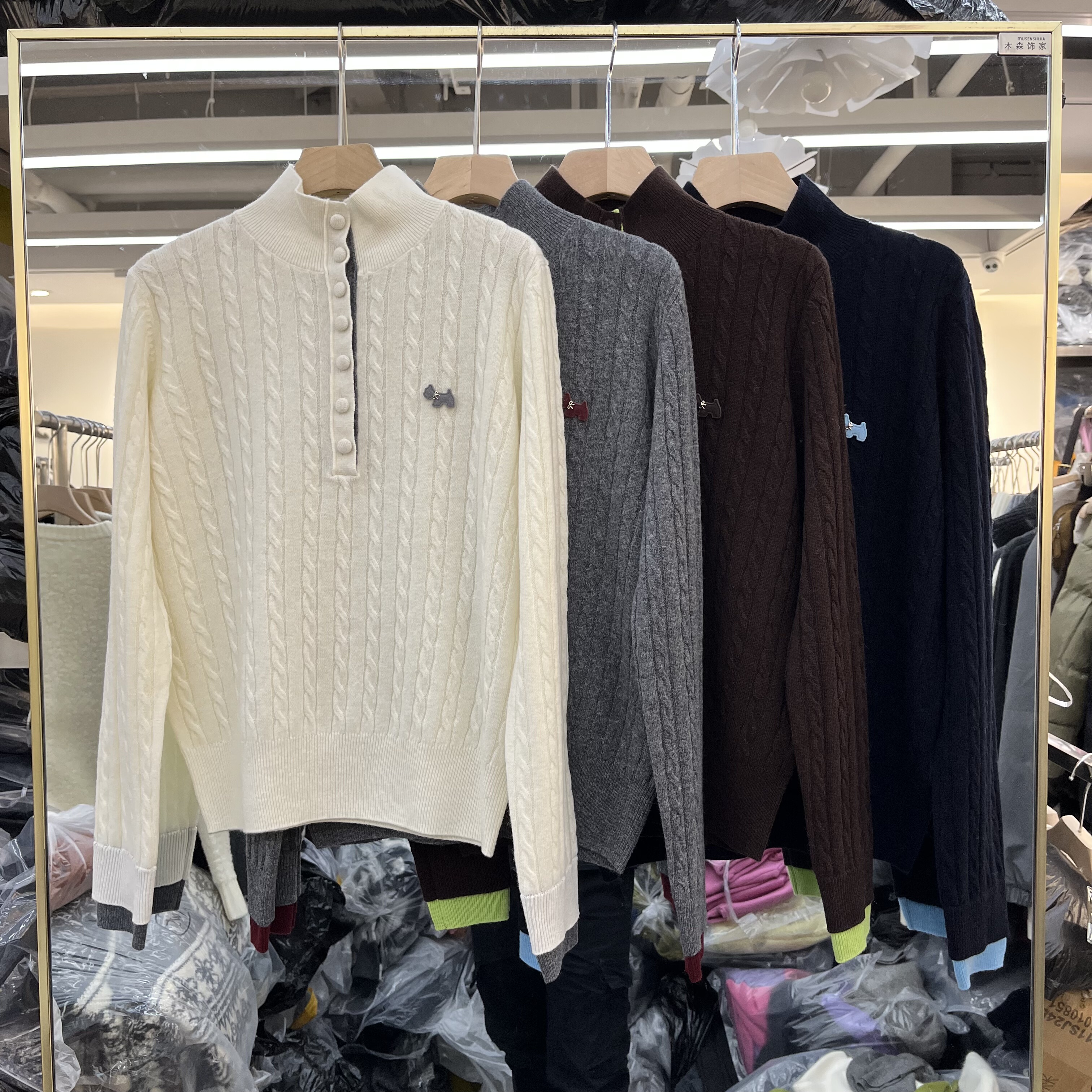 欧洲站2025秋冬新款女士立领麻花纹半扣全羊毛长袖欧货时尚针织衫