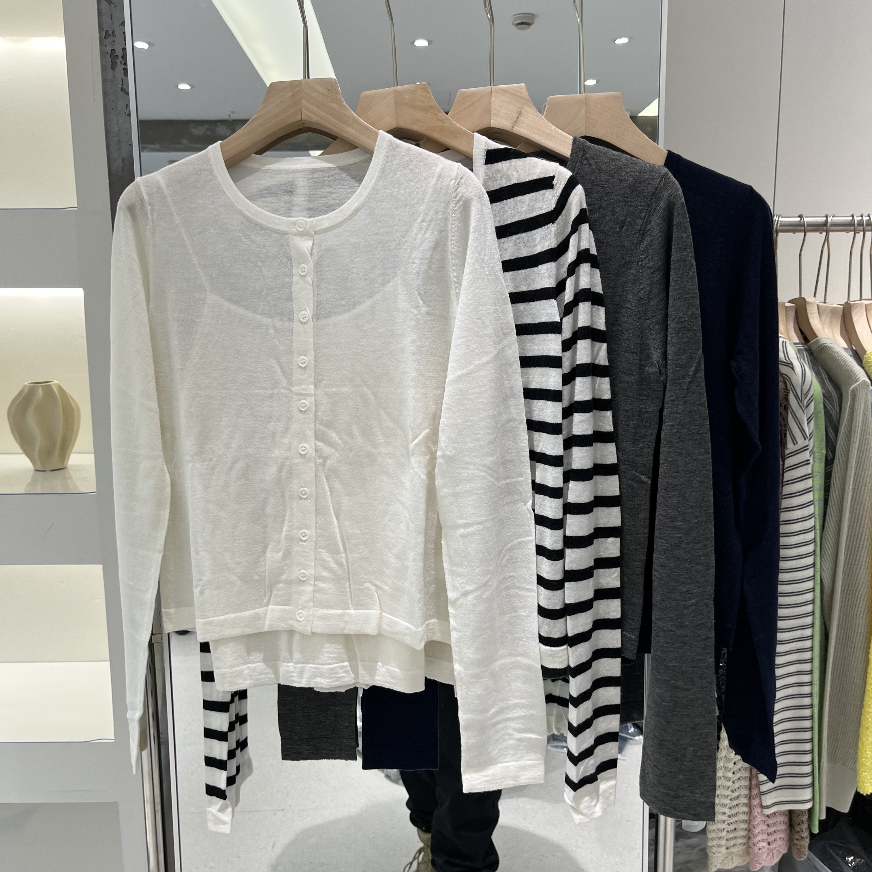 欧洲站2026春季新款女士水溶细羊毛吊带背心开衫两件套欧货针织衫