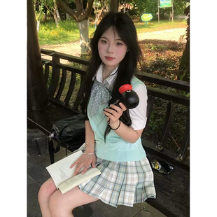 2025夏季 新款 绿色V领背心马甲百搭茉莉花裙原创JK制服学院风套装