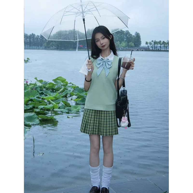 2025新款套装学院风穿搭针织背心马甲百搭新款小青梅短裙JK制服裙