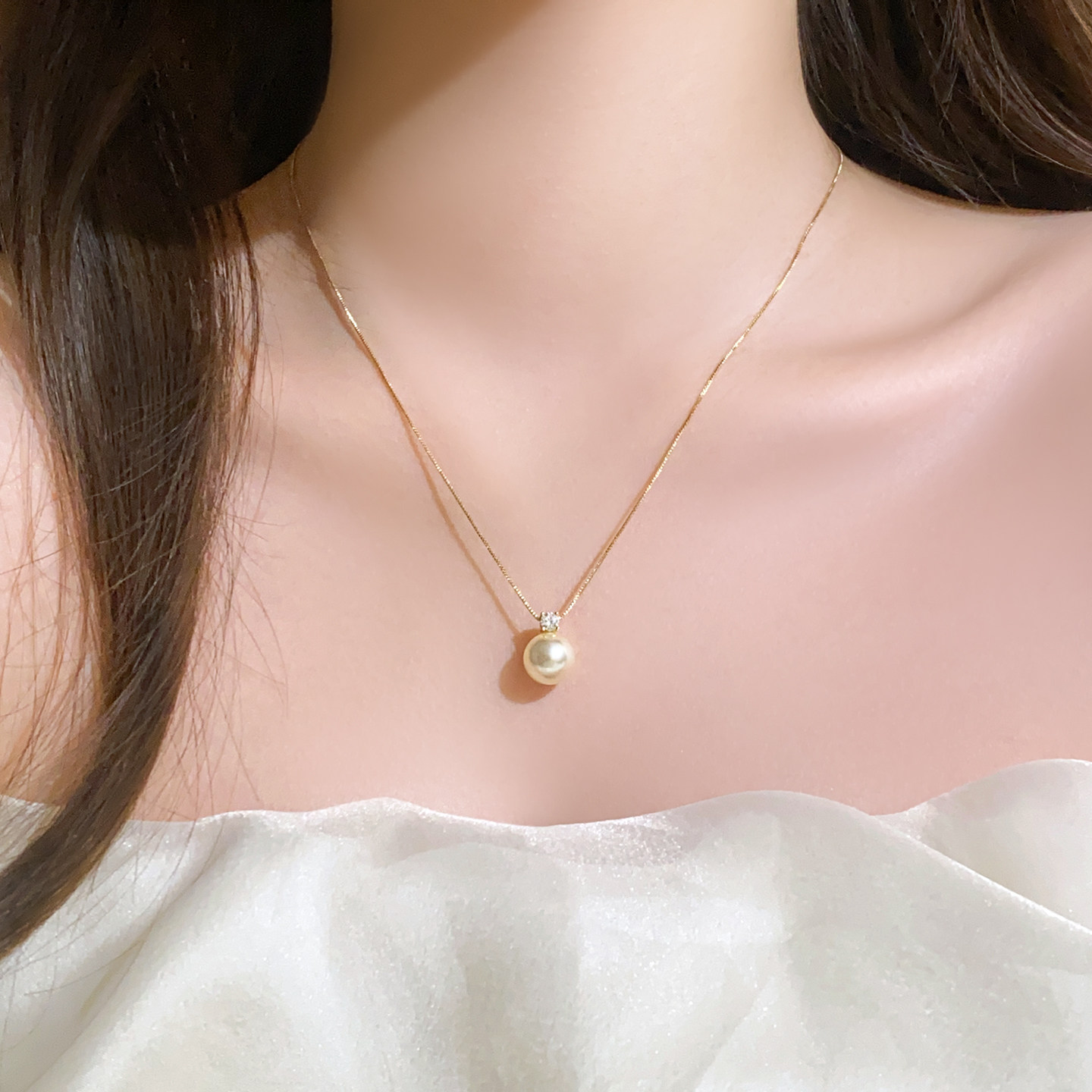 单颗珍珠项链女2026新款颈链小吊坠锁骨链高级感轻奢小众毛衣配饰