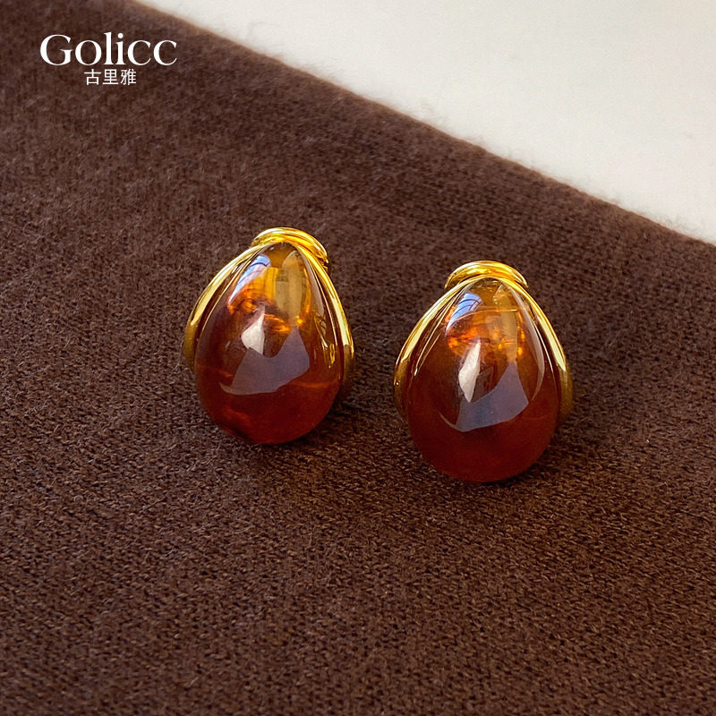 琥珀色水滴耳环女2026新款爆款高级感耳钉适合冬天的耳饰独特漂亮