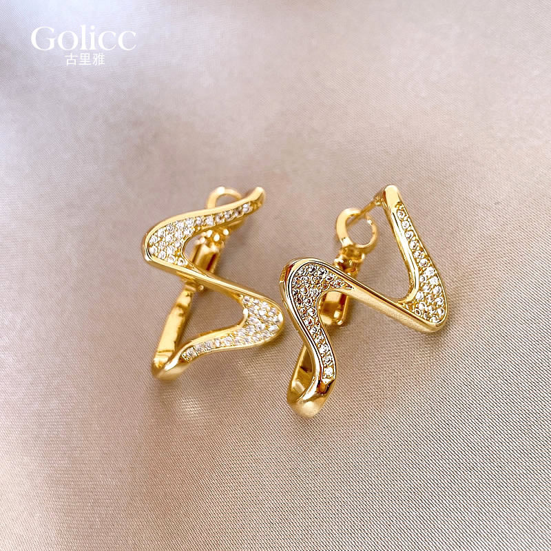 金属不规则微镶耳钉女2025新款爆款高级感独特漂亮耳环方圆脸耳饰,饰品/流行首饰/时尚饰品新,耳环,淘宝优惠券,粉丝福利购,淘宝优惠卷