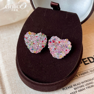 耳环独特夏天耳饰轻奢高级感 多巴胺彩色满钻爱心耳钉女2025年新款