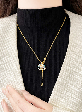 蓝色小马吊坠项链毛衣链大气高档