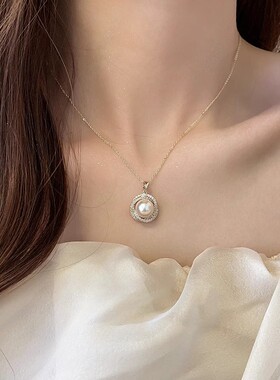 珍珠项链女小众吊坠颈链